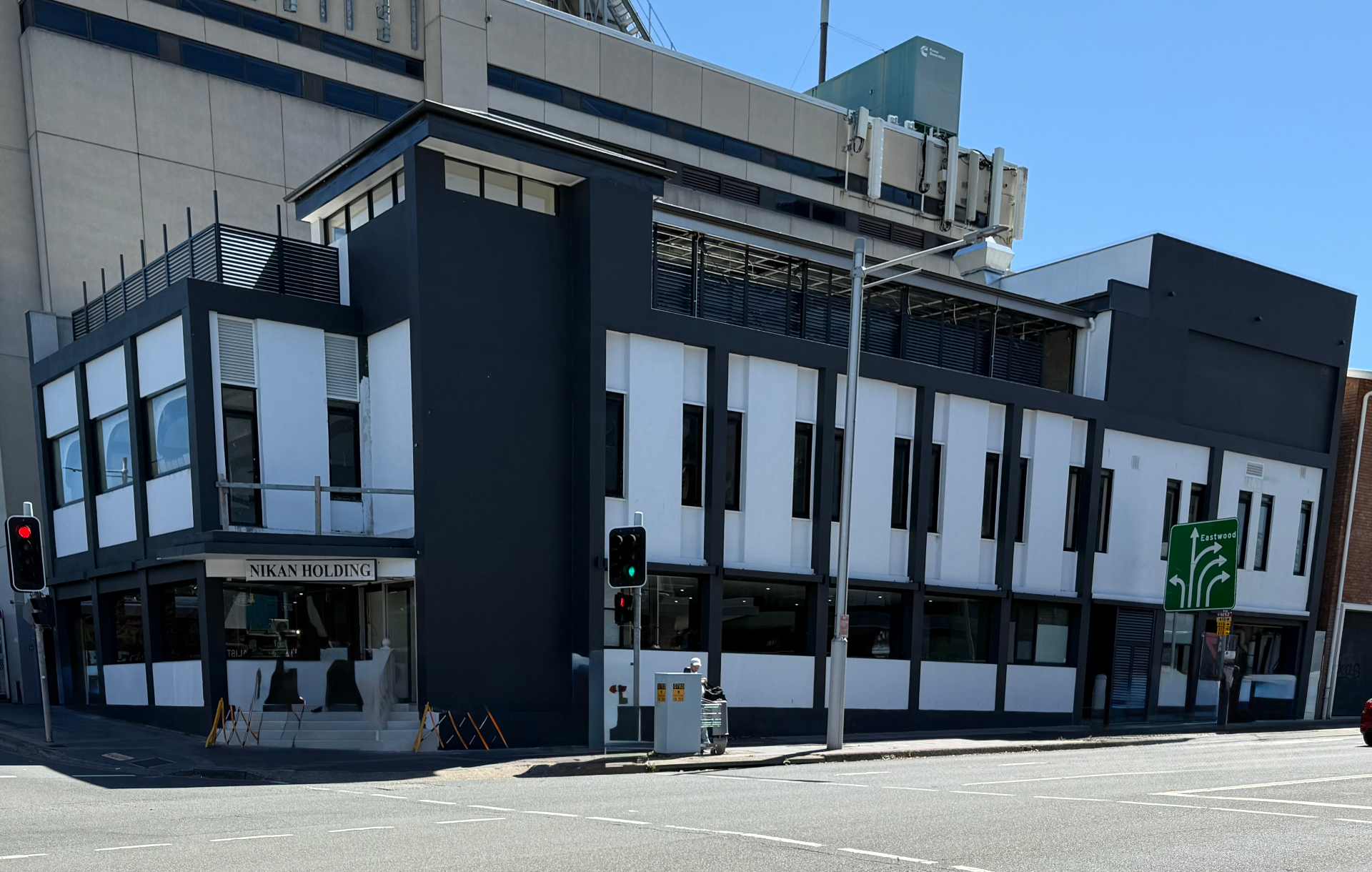 Nikan Holding, Eastwood